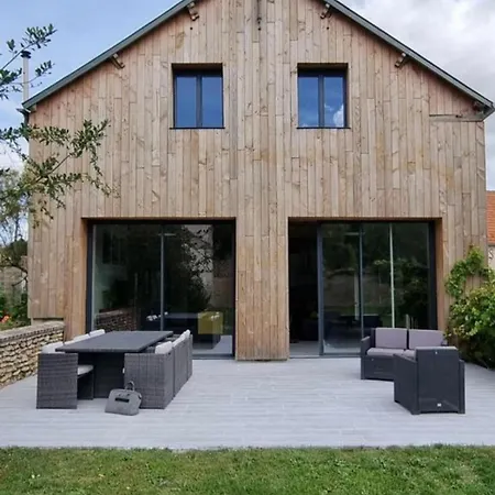 De Charme Avec Piscine Privee Holiday home *